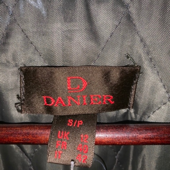 Danier Leather Jacket - Picture 5 of 13